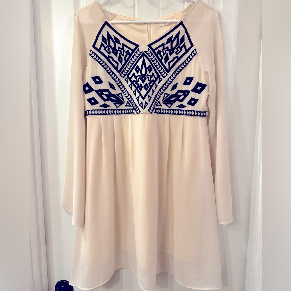 Ivory/ Cream Bell Sleeve Illa Illa Dress with Black Embroidery